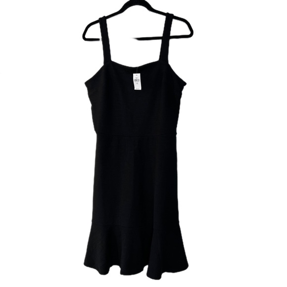 GAP Dresses Gap Apron Flounce Dress Size 4 Tall Black Poshmark